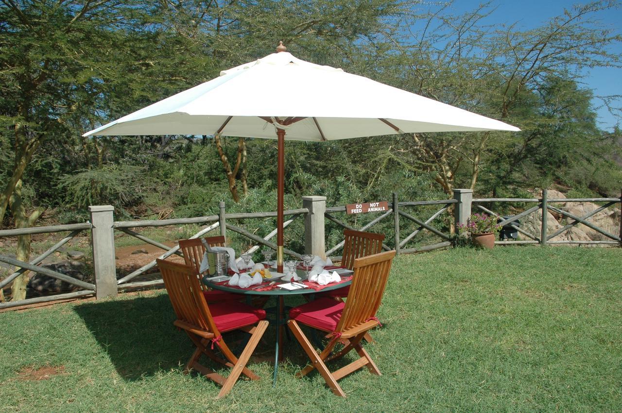 Maneaters Villa Tsavo Exterior photo